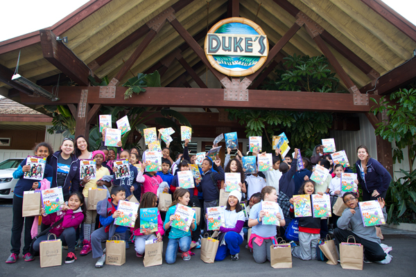 Group photo during Heal the Bay's Lunch n' Learn education program at Duke's Malibu